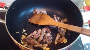 腐乳豆角焖面的做法步骤3