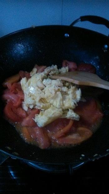 简单美味家常菜-西红柿炒鸡蛋的做法步骤5