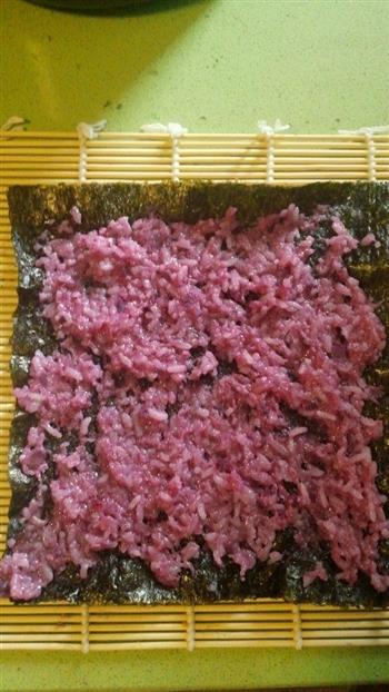 紫薯虾仁寿司的做法步骤3