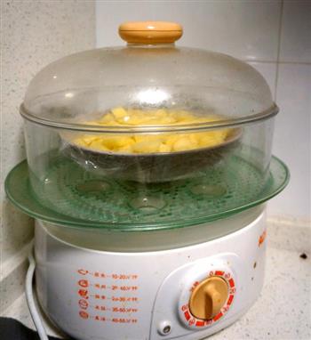 黄金鹅油煎土豆团子的做法图解2