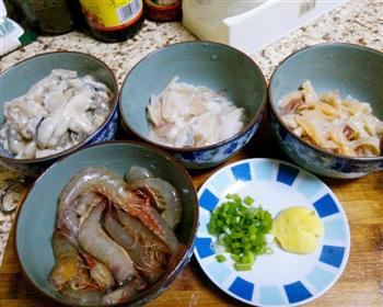 北海地道海鲜粥的做法步骤3