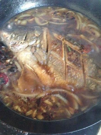 干锅臭鳜鱼的做法图解4