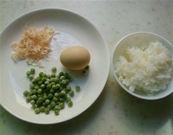 虾皮鸡蛋粥的做法步骤1