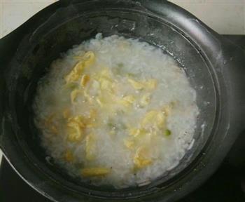 虾皮鸡蛋粥的做法步骤6