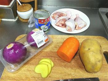 绿咖喱土豆鸡块的做法步骤2