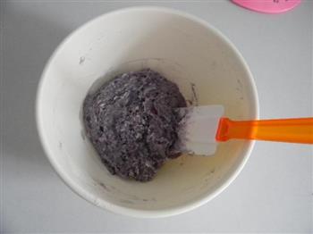 紫薯蛋白椰丝球的做法图解6