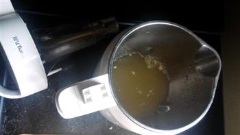 蛋香馒头片--配香浓玉米汁的做法步骤3