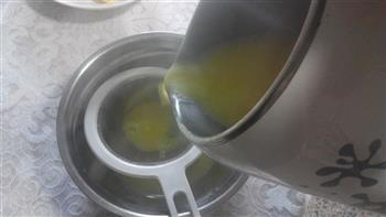 蛋香馒头片--配香浓玉米汁的做法图解6
