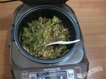 扁豆焖饭的做法步骤14