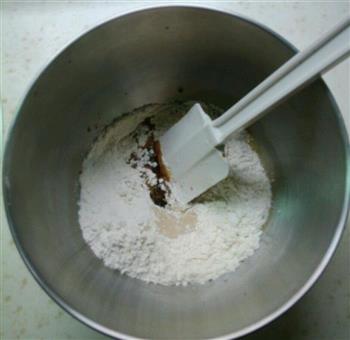 红糖红枣核桃面包的做法步骤3