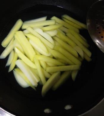 麻辣土豆条的做法步骤3