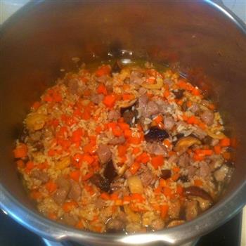 胡萝卜肉丁咸饭高压锅版的做法步骤19
