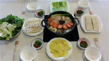 钵钵菜 玉米龙骨五花肉火锅的做法步骤3