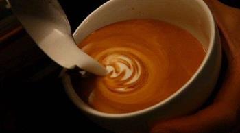 超详细咖啡拉花步骤的做法步骤2