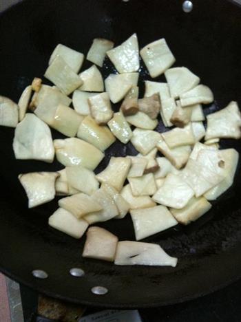 健康排毒瘦身菜-素炒杏鲍菇的做法步骤2