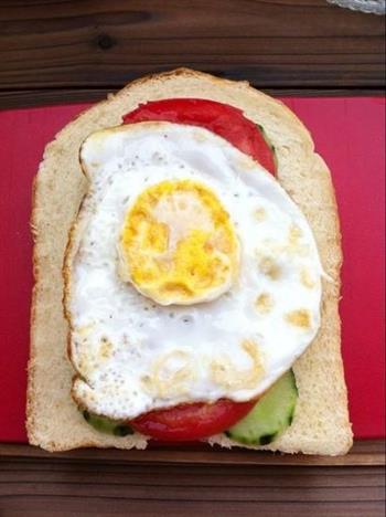 营养早餐三明治的做法步骤5