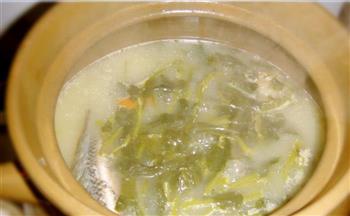清热润燥老火汤-西洋菜蜜枣汤的做法步骤3