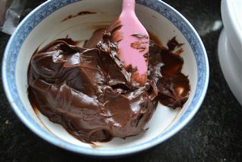 浓郁巧克力蛋糕的做法步骤4