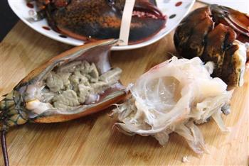 龙虾粥鲜美养生粥 附详细的大龙虾分解方法的做法步骤5