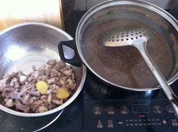 清炖羊肉汤的做法步骤2