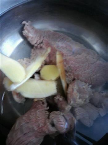 小米椒麻辣牛肉的做法步骤1