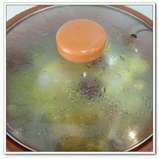 寒冷冬季里的养生汤-当归竹荪土鸡汤的做法步骤7