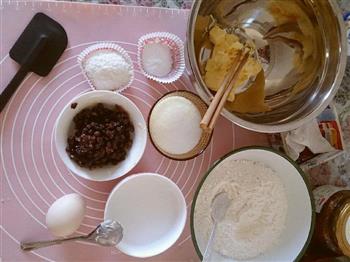 squallend的椰香蜜豆马芬的做法步骤1
