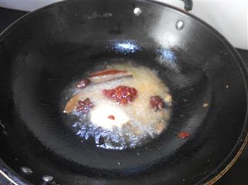 萝卜炖腊肉的做法步骤5