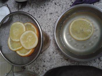 8寸心形橙片黄金海绵蛋糕的做法步骤1