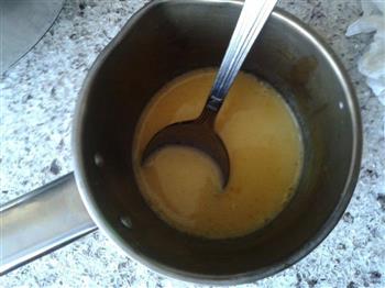 8寸心形橙片黄金海绵蛋糕的做法步骤3