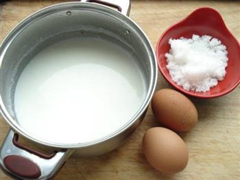 最简单的鸡蛋布丁的做法步骤1