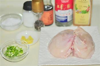 香酥玉桂鸡肉条的做法步骤1
