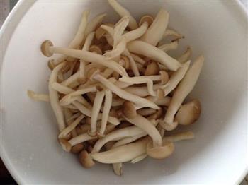 排骨蟹味菇冬瓜汤的做法图解2