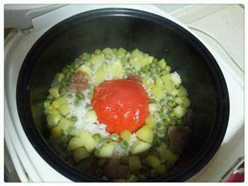 电饭煲整个番茄饭的做法步骤2