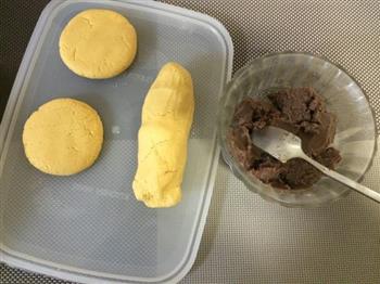 南瓜芝麻饼的做法步骤3