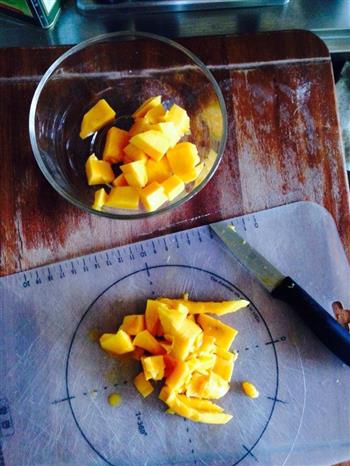 芒果西米捞水果西米捞料理机版的做法步骤4