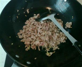 香菇肉酱拌面的做法步骤4