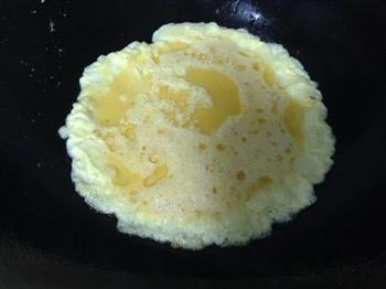 健胃下饭的韭黄炒鸡蛋的做法步骤3