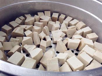 稀饭必备-自制健康麻辣豆腐乳的做法步骤3
