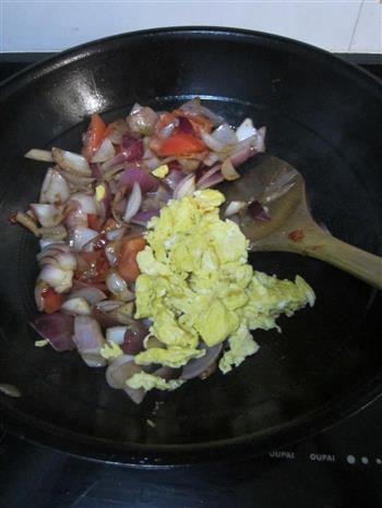 五分钟搞定讨喜下饭菜-番茄洋葱炒蛋的做法步骤4