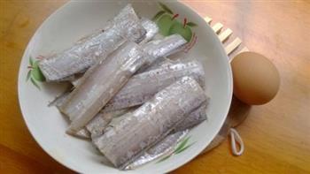 香煎带鱼-非油炸做法的做法步骤1