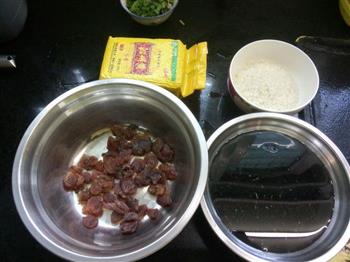 桂圆菰米甜饭的做法步骤3