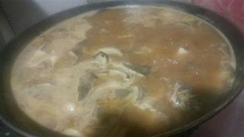 鱼肉咖喱火锅的做法步骤3