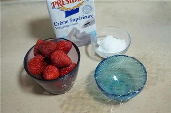 草莓慕斯蛋糕的做法步骤12