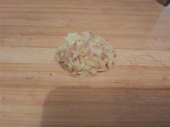 豆豉鱼紫菜包饭的做法步骤2