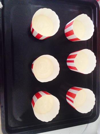 超简单的cupcake的做法步骤6