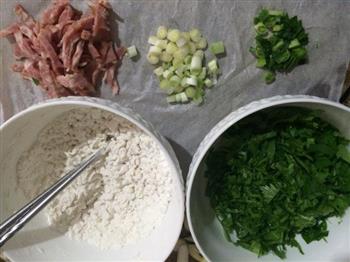 芹菜疙瘩汤的做法步骤2