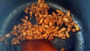蒸菰米拌酱肉丁玉米青豆的做法步骤11