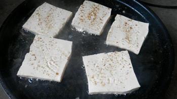 香煎孜然豆腐，能吃出烧烤味的豆腐—冬季暖身的做法步骤3