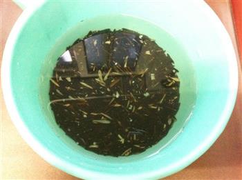 菰米茶树菇红烧肉的做法步骤1